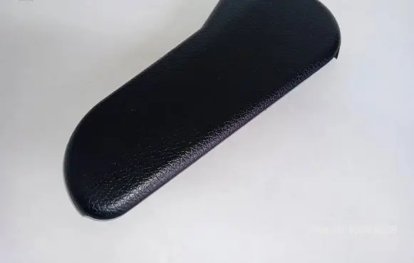 Mercedes-Benz GL X166 Seat trim A1669107304 1669107304