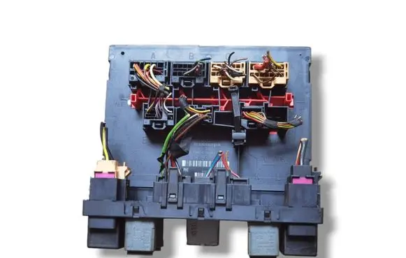 Volkswagen PASSAT B6 Comfort/convenience module 28143245 3C8937049D