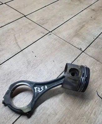 Mercedes-Benz E W211 Piston with connecting rod 8340E 8340