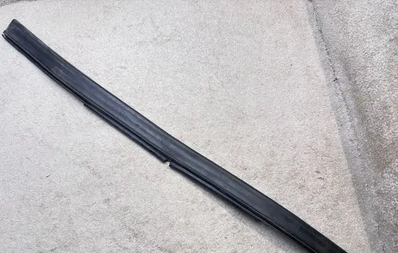 BMW X3M F97 Engine compartment rubber 739748607