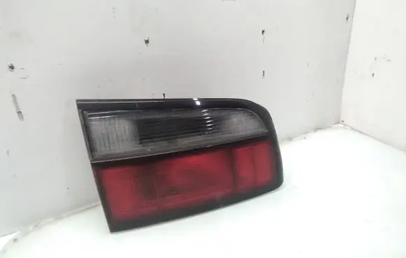 Mazda 626 Tailgate rear/tail lights R2267