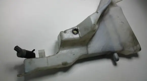 Jaguar XF X250 Windshield washer fluid reservoir/tank 8X2317B613AB