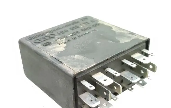 Audi A6 S6 C5 4B Light relay 393 4B0919471A