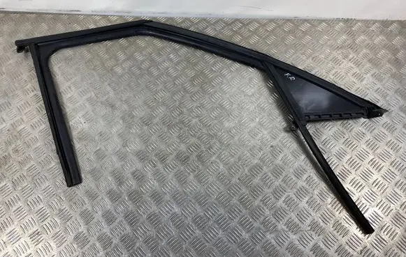 Hyundai Santa Fe V MX5 Front door vent window glass four-door 