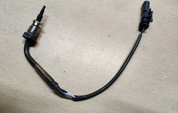 Jeep Compass Exhaust gas temperature sensor 55271327 1826470D10725