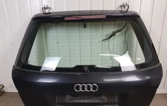 Audi A4 S4 B6 8E 8H Tailgate/trunk/boot lid
