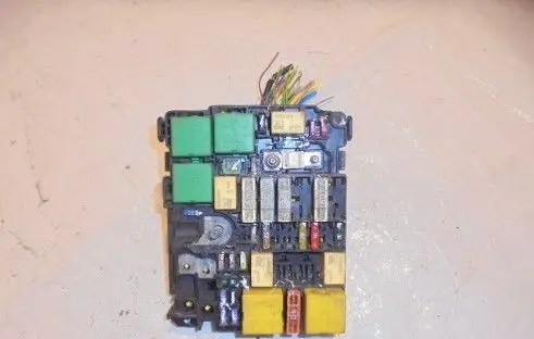 Citroen C3 Fuse module 9804848480