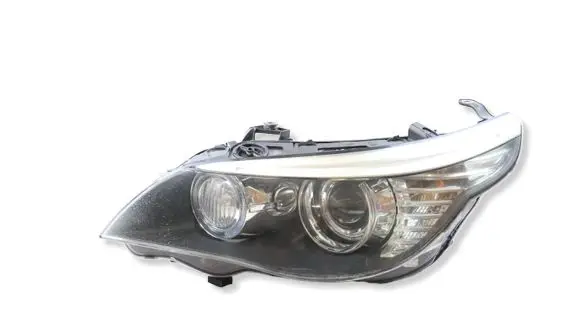 BMW 5 E60 E61 Headlight/headlamp 7044675 63127044675