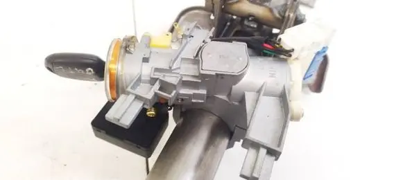 Mitsubishi Outlander Ignition lock