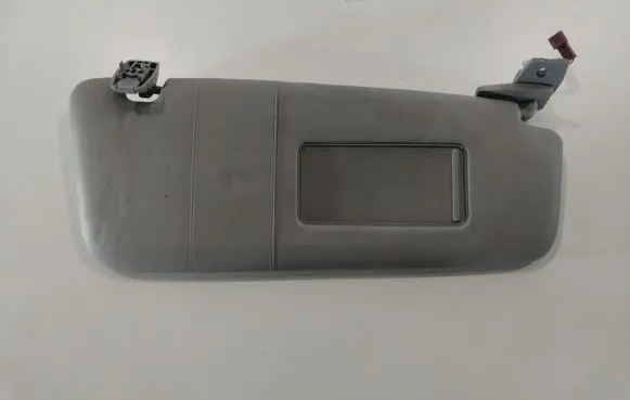 Sun visor