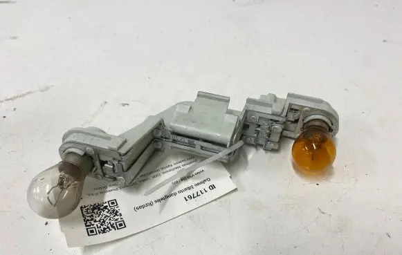 Volvo V50 Tail light bulb cover holder