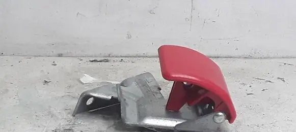 Volvo V50 Engine bonnet (hood) release handle