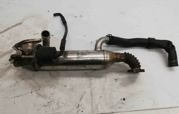 Volkswagen Multivan T5 EGR valve cooler 070313512F