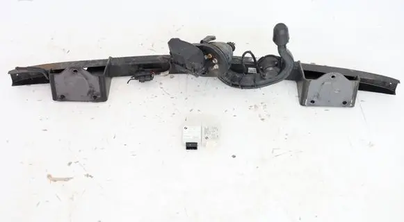BMW 3 E90 E91 Tow bar 6766579