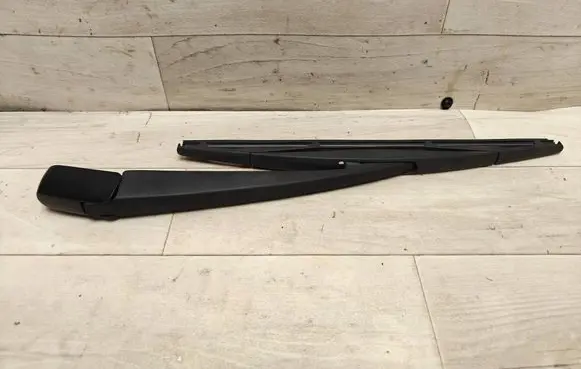 Honda Accord Rear wiper blade arm 