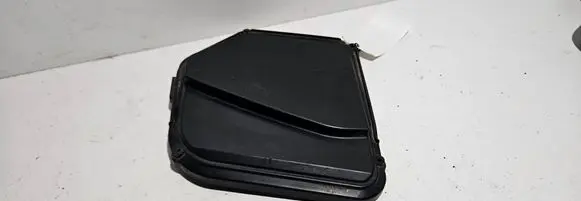 BMW 5 F10 F11 Fuse box cover 58650910 7555151