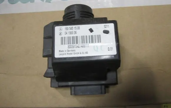 Mercedes-Benz A W169 Ignition lock 1695451508