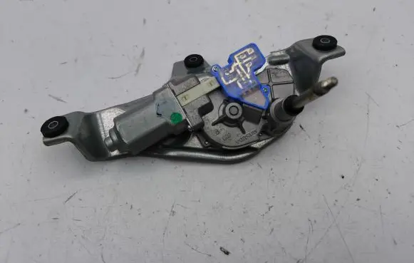 Mitsubishi Outlander Rear window wiper mechanism 