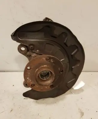 Volkswagen e-Golf Front wheel hub