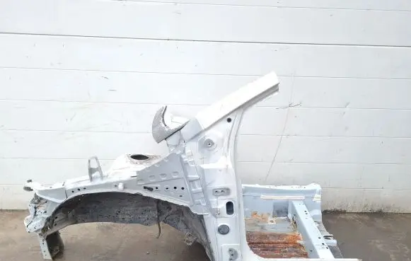Toyota Prius (XW50) Front quarter panel 