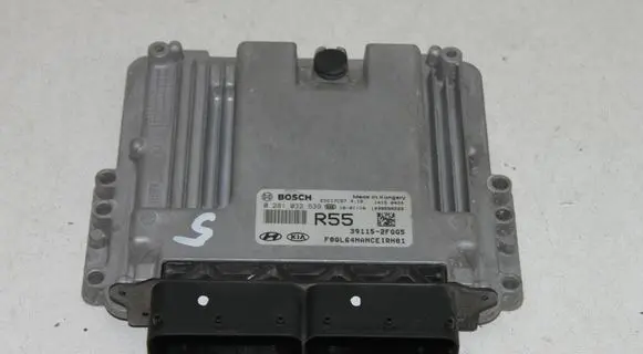 KIA Sportage Engine control unit/module 391152FGG5