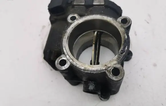 Jeep Grand Cherokee (WK) Throttle valve A6420900270