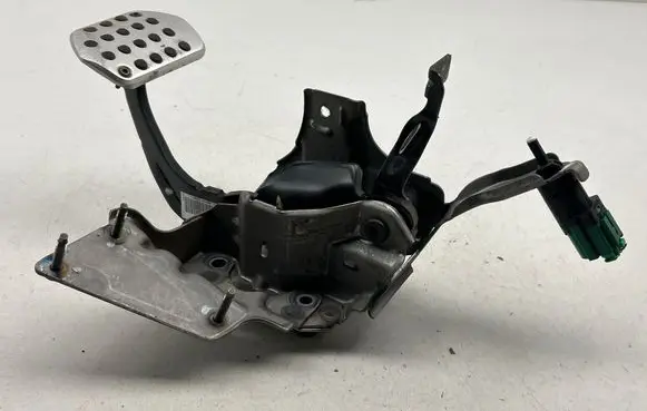 Citroen DS5 Brake pedal 84PK5C 06464 84PK5C0644694