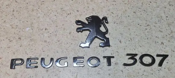 Peugeot 307 Manufacturers badge/model letters 9641926480