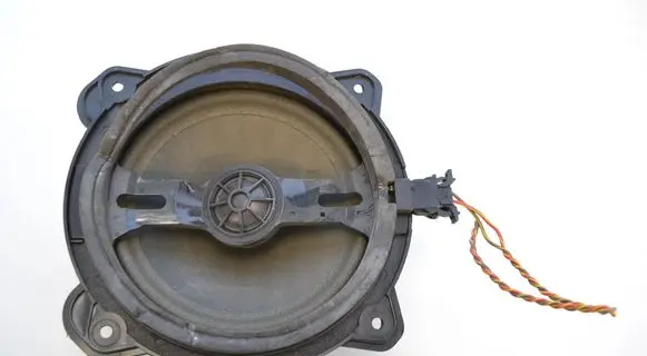 Audi A3 S3 8P Rear door speaker 8H0035411