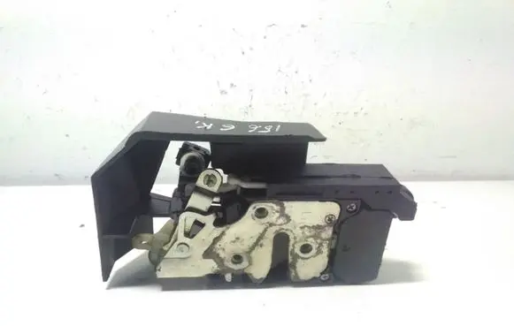Alfa Romeo 156 Rear door lock 18110241