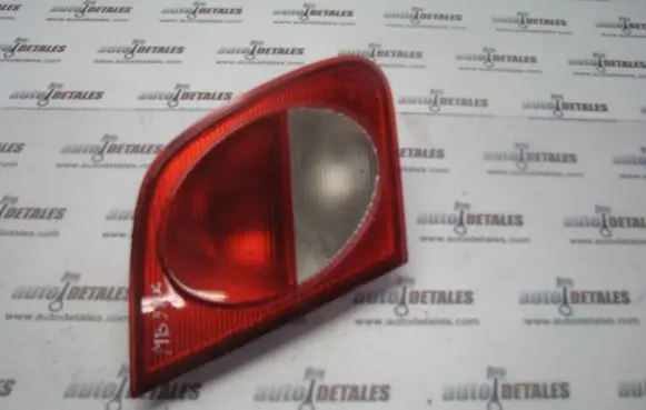 Mercedes-Benz E W210 Tailgate rear/tail lights A2108200964