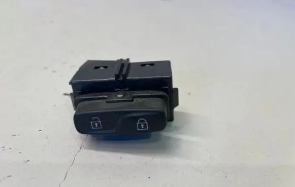 Volvo XC60 Central locking switch button 31318987