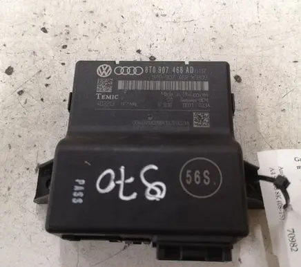Audi A4 S4 B8 8K Gateway control module 8T0907468AD