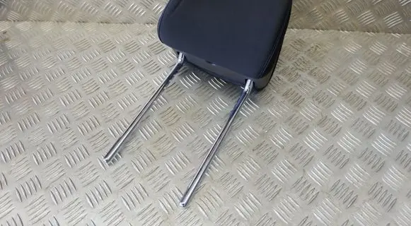 Hyundai Tucson TL Front seat headrest 