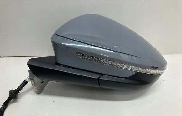 Audi Q4 Sportback e-tron Front door electric wing mirror