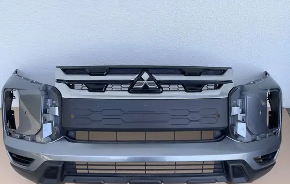 Mitsubishi ASX Front bumper 6400J611ZZ