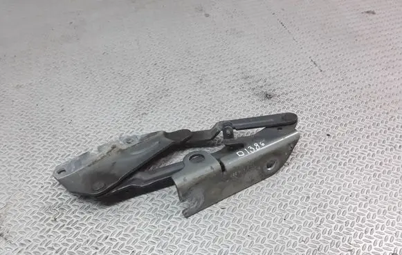 Volkswagen Golf Plus Engine bonnet/hood hinges 5M0823302