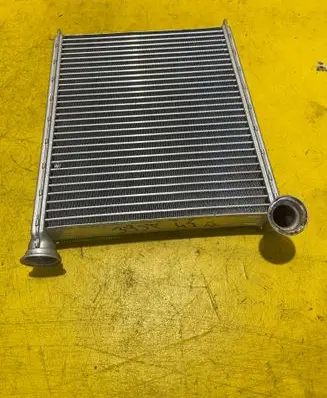 Peugeot 508 RXH Engine oil radiator 