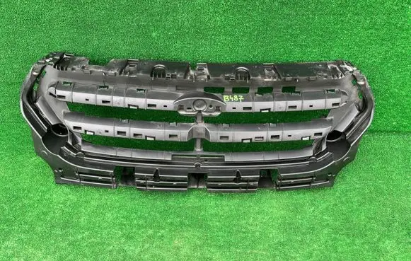 Ford Kuga II Front bumper upper radiator grill GV44-8A164-A