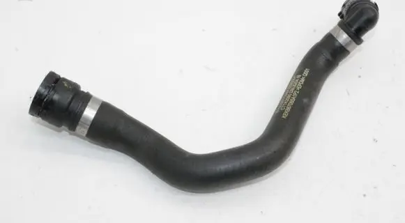 Mercedes-Benz S C217 Engine coolant pipe/hose A2225014491