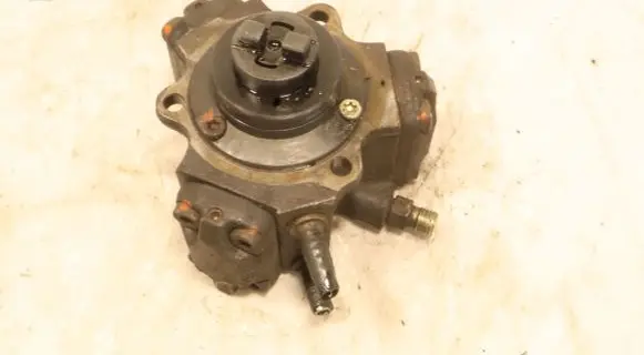 Hyundai Santa Fe Fuel injection high pressure pump 0445010038