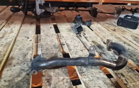 Renault Trafic II (X83) EGR valve line/pipe/hose