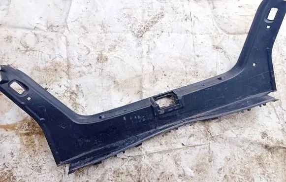 Mercedes-Benz E W211 Other trunk/boot trim element A2116900641