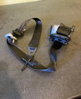 Citroen Berlingo Front seatbelt 98025578XX 26022014 502VH2V1PA