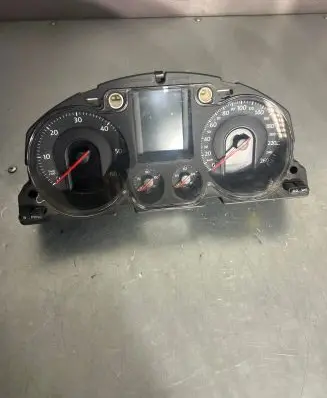 Volkswagen PASSAT B6 Speedometer (instrument cluster) A2C53194181