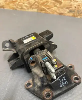 KIA Ceed Engine mount bracket TJ2C041
