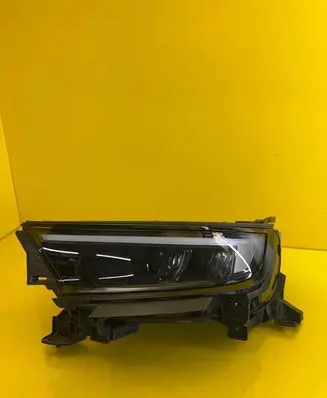 Opel Mokka B Headlight/headlamp 9834008280