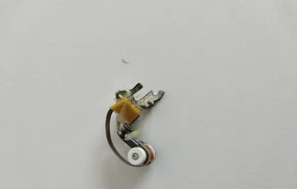Ford Escort Ignition lock contact 81SF12171CA