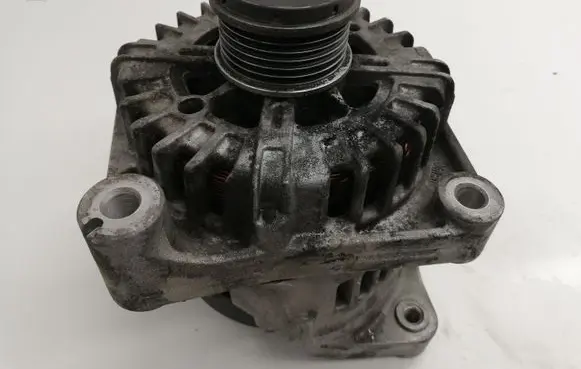 Generator/alternator