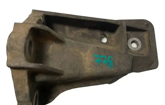 Land Rover Range Rover Sport L320 Engine mounting bracket 4H228061AA